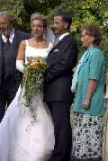 Click to see 2003-08-16-17_08_56-Hochzeit_Kirche_v_ 005.jpg