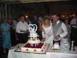 Click to see 2003-08-16-22_56_06-Hochzeit_Polter_r_076.jpg
